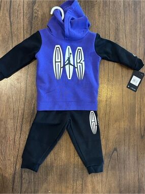 Jordan Baby Boys 2PC Air Hoodie Jogger Set Purple Black 18M NWT 65B726-848